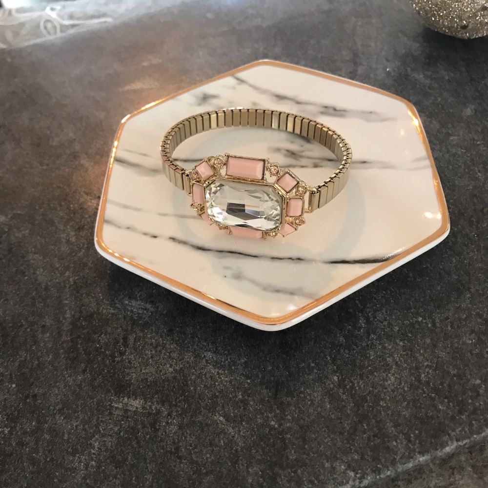 Ann Taylor Gold / Pink Stretch Bracelet. NWOT
